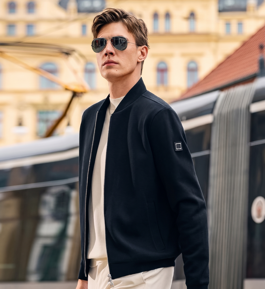 Square Label Versatile Men Knit Jackets
