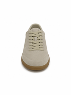 Sneaker aus Premium-Wildleder